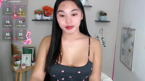 Liane online show from June 8, 2026, 3:18 am