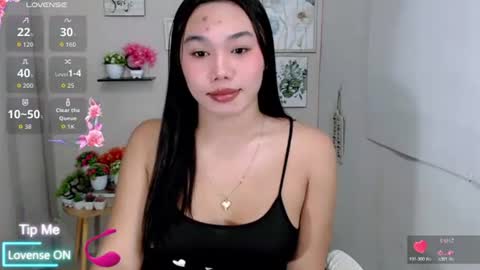 Liane online show from June 18, 2026, 3:51 am