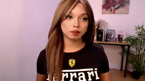 CALL ME LIANNA online show from May 29, 2026, 8:18 pm