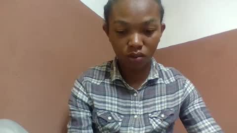 liaraisha online show from July 23, 2026, 2:31 am