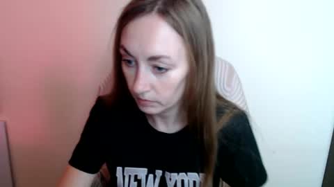 Lia online show from July 2, 2026, 11:05 am