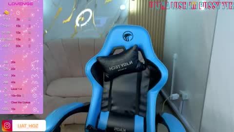 Snapshot of liat_hoz chatting on September 27, 2025, 3:39 pm Dani online show from September 27, 2025, 3:39 pm