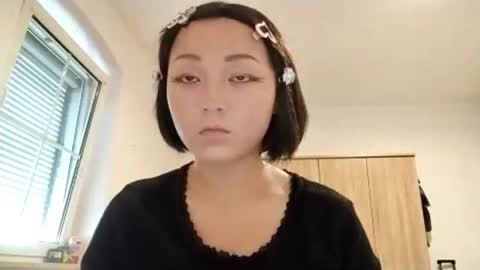 Molly online show from July 27, 2026, 1:51 pm