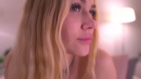 Snapshot of libbyshepard chatting on October 12, 2025, 11:59 pm Elena online show from October 12, 2025, 11:59 pm