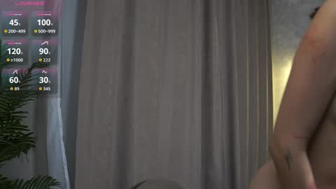 Snapshot of libbyshepard chatting on October 24, 2025, 12:23 pm Elena online show from October 24, 2025, 12:23 pm