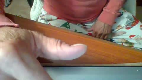 licam online show from September 26, 2025, 1:53 am