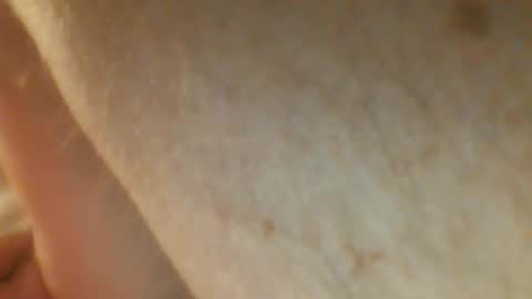 Snapshot of lickmysnowballs chatting on December 27, 2024, 10:12 am lickmysnowballs online show from December 27, 2024, 10:12 am