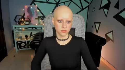 Hey My name is Lida online show from July 28, 2026, 9:37 am