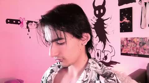 Ezio online show from March 9, 2025, 2:39 am