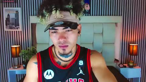 Lihan online show from October 25, 2025, 1:40 pm