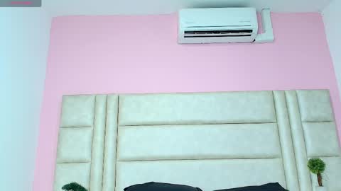 Snapshot of liia_collins chatting on May 30, 2026, 5:21 pm Lia online show from May 30, 2026, 5:21 pm