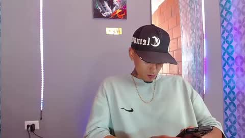 Snapshot of liiaam_lee_ chatting on April 26, 2026, 8:06 pm Daniel online show from April 26, 2026, 8:06 pm