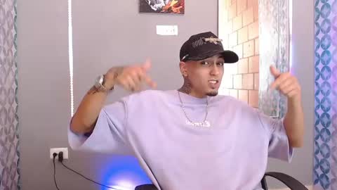Snapshot of liiaam_lee_ chatting on May 9, 2026, 8:47 pm Daniel online show from May 9, 2026, 8:47 pm