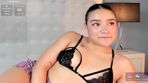 liiabloomm online show from February 25, 2026, 3:38 am