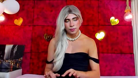 Snapshot of liiacollins chatting on December 18, 2025, 10:49 pm liiacollins online show from December 18, 2025, 10:49 pm