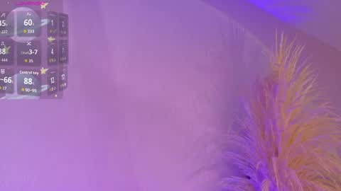 Snapshot of liiamluna chatting on May 9, 2026, 11:04 am Liiam Luna online show from May 9, 2026, 11:04 am