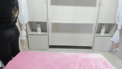         online show from January 19, 2026, 11:36 am