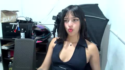 Snapshot of liilithstone chatting on May 9, 2026, 3:01 am liilithstone online show from May 9, 2026, 3:01 am