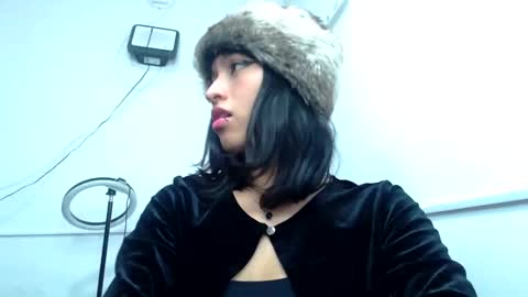 Snapshot of liilithstone chatting on May 22, 2026, 3:02 am liilithstone online show from May 22, 2026, 3:02 am