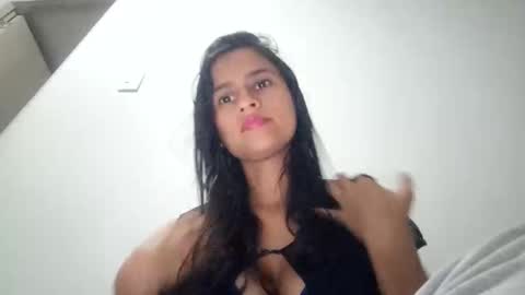 Snapshot of liiz5 chatting on January 10, 2025, 2:25 am liiz5 online show from January 10, 2025, 2:25 am