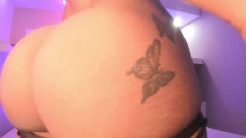 LiizJones online show from December 13, 2024, 8:47 pm