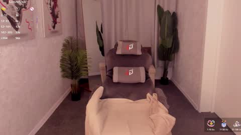 Snapshot of lika_davis chatting on February 11, 2026, 3:50 pm Lika Davis online show from February 11, 2026, 3:50 pm