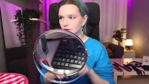 Snapshot of lika_haris chatting on September 29, 2025, 8:30 am Lika online show from September 29, 2025, 8:30 am