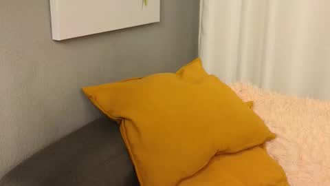 Snapshot of lika_haris chatting on October 10, 2025, 11:09 am Lika online show from October 10, 2025, 11:09 am