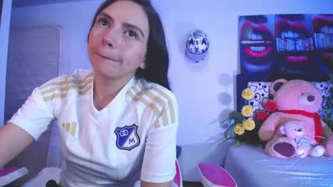 Snapshot of lika_little3 chatting on June 19, 2026, 12:26 am Liika online show from June 19, 2026, 12:26 am