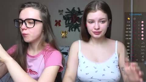 Snapshot of like_sun chatting on December 20, 2024, 3:03 am Call me Anna online show from December 20, 2024, 3:03 am