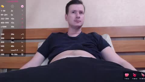 Snapshot of likeable_rogue chatting on October 22, 2025, 7:19 am Conor online show from October 22, 2025, 7:19 am