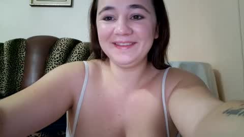 Celine online show from December 7, 2024, 1:29 pm