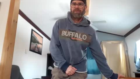 St pierre online show from March 25, 2026, 3:07 pm