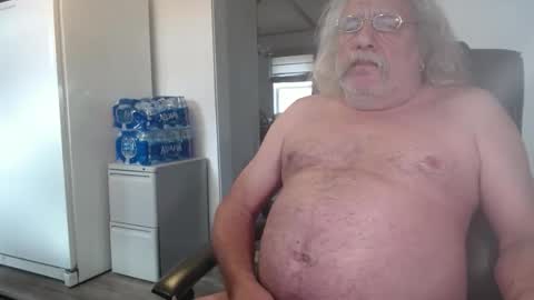 likesgirls2 online show from January 1, 2025, 6:59 pm