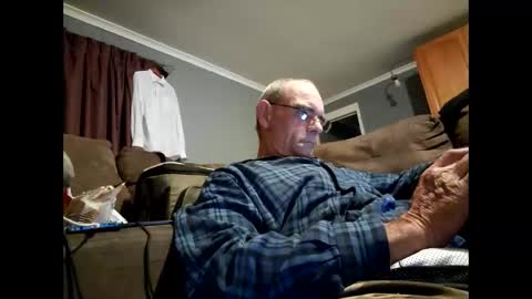 liketowatch1234529419 online show from May 26, 2026, 12:01 pm