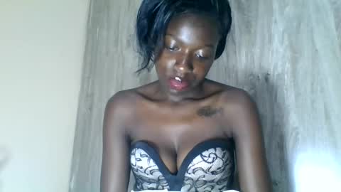 Snapshot of lil6041 chatting on October 16, 2025, 11:33 am lil6041 online show from October 16, 2025, 11:33 am