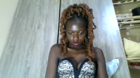 Snapshot of lil6041 chatting on October 23, 2025, 9:30 am lil6041 online show from October 23, 2025, 9:30 am