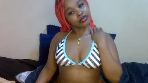 Snapshot of lil__cupcake chatting on July 23, 2026, 1:58 am lil__cupcake online show from July 23, 2026, 1:58 am