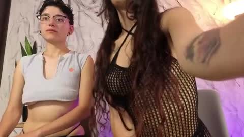 Snapshot of lil_angel7 chatting on August 6, 2026, 10:11 pm lil angel7 online show from August 6, 2026, 10:11 pm