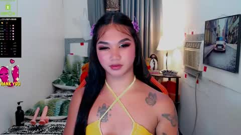 LILY online show from March 10, 2025, 1:32 pm