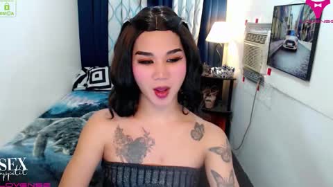 LILY online show from January 15, 2026, 3:33 am