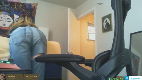 lil gemmie online show from November 13, 2025, 3:55 pm