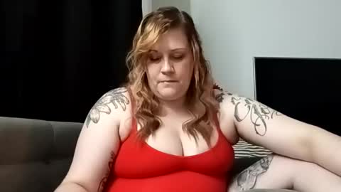 lil_nelli8 online show from November 26, 2025, 7:31 am