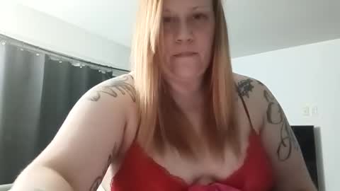 Snapshot of lil_nelli8 chatting on April 26, 2026, 7:39 am lil_nelli8 online show from April 26, 2026, 7:39 am