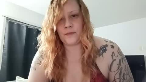 Snapshot of lil_nelli8 chatting on May 8, 2026, 8:19 am lil_nelli8 online show from May 8, 2026, 8:19 am