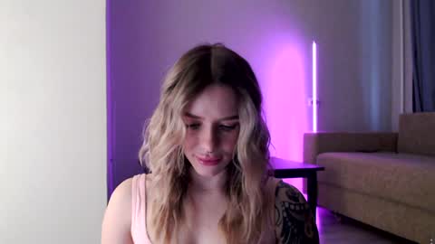 INST Lil happines s online show from January 9, 2025, 9:48 am