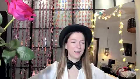 Snapshot of lil_uff chatting on February 14, 2026, 5:10 pm aka princessmaya online show from February 14, 2026, 5:10 pm