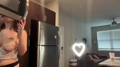 Snapshot of lila_davidson chatting on February 13, 2025, 2:42 pm lila_davidson online show from February 13, 2025, 2:42 pm