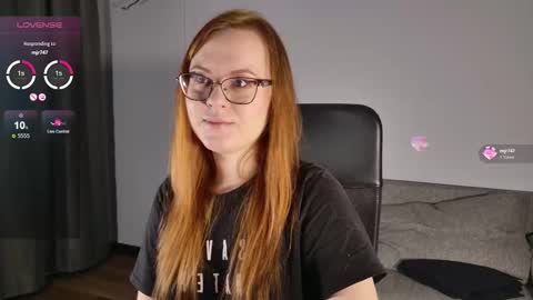 lila_pitt online show from February 17, 2026, 4:09 am