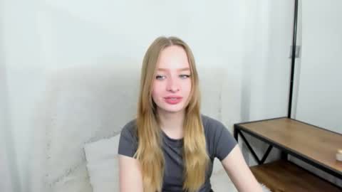 LiliaDesire online show from January 24, 2025, 9:17 am